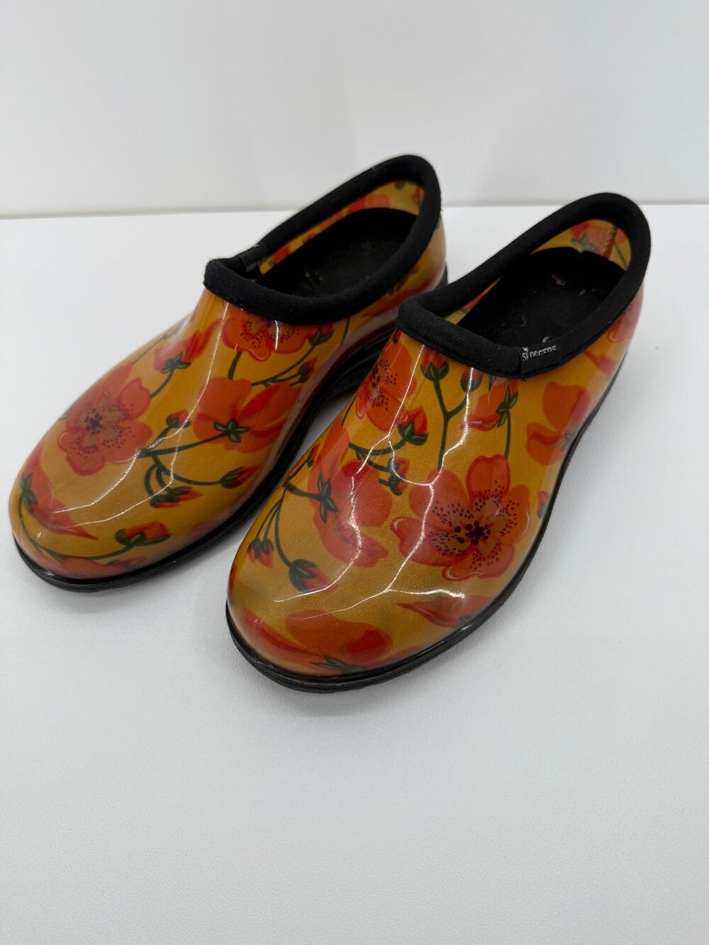 Sloggers Waterproof Orange Floral Womens Shoes Size 7